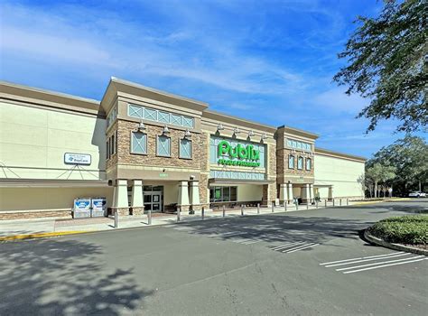 publix lithia pinecrest and bloomingdale.